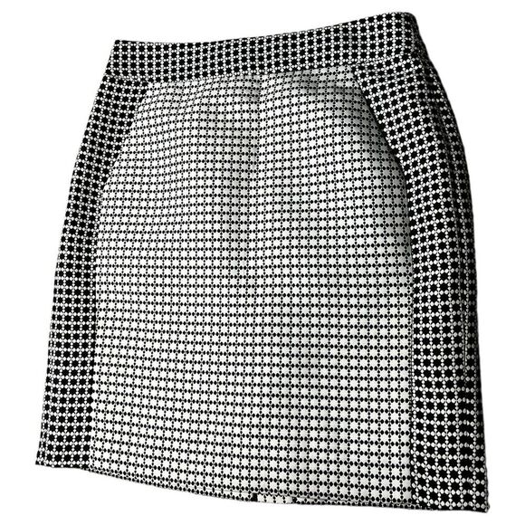 Banana Republic Lined Black White Houndstooth Pencil Straight Mini Skirt Size 4 - Picture 2 of 8